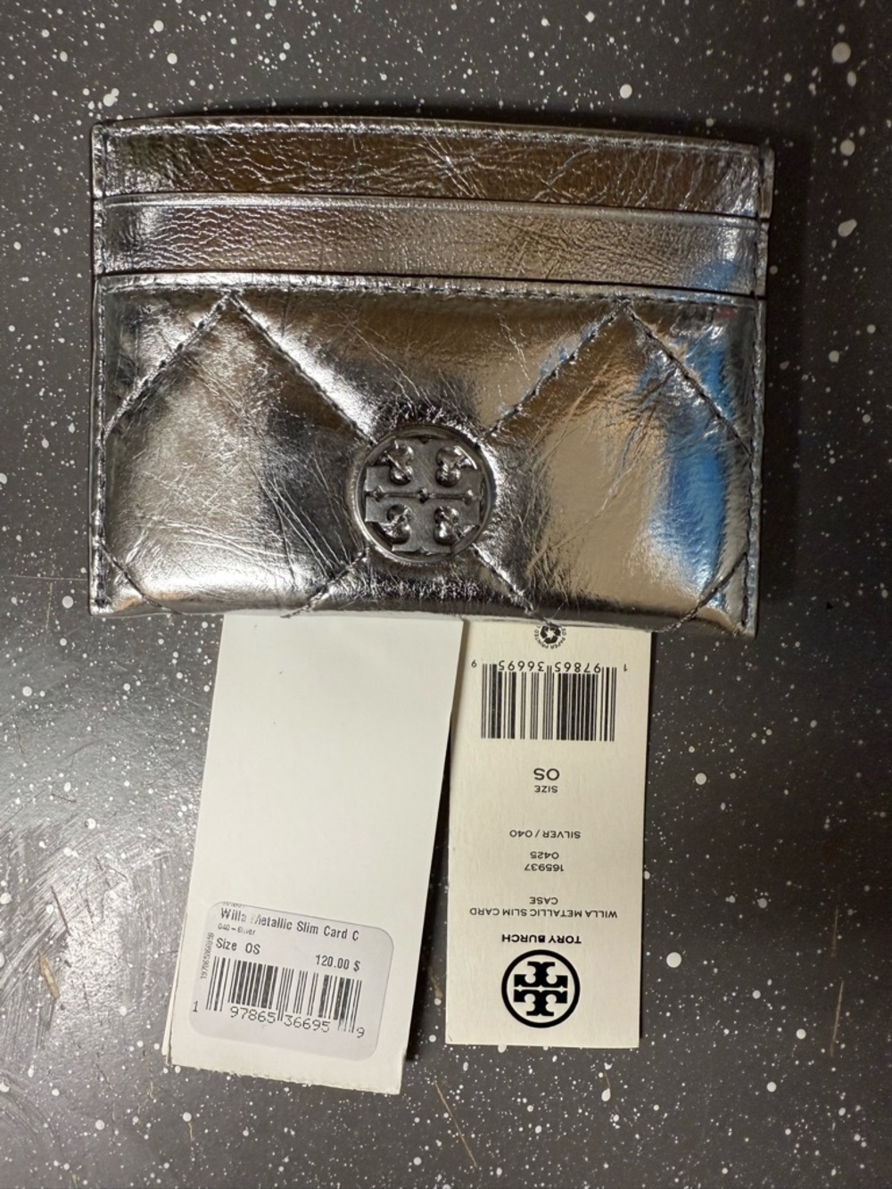 Tory Burch Metallic Silver Quilted Card Holder - Picture 4 of 7